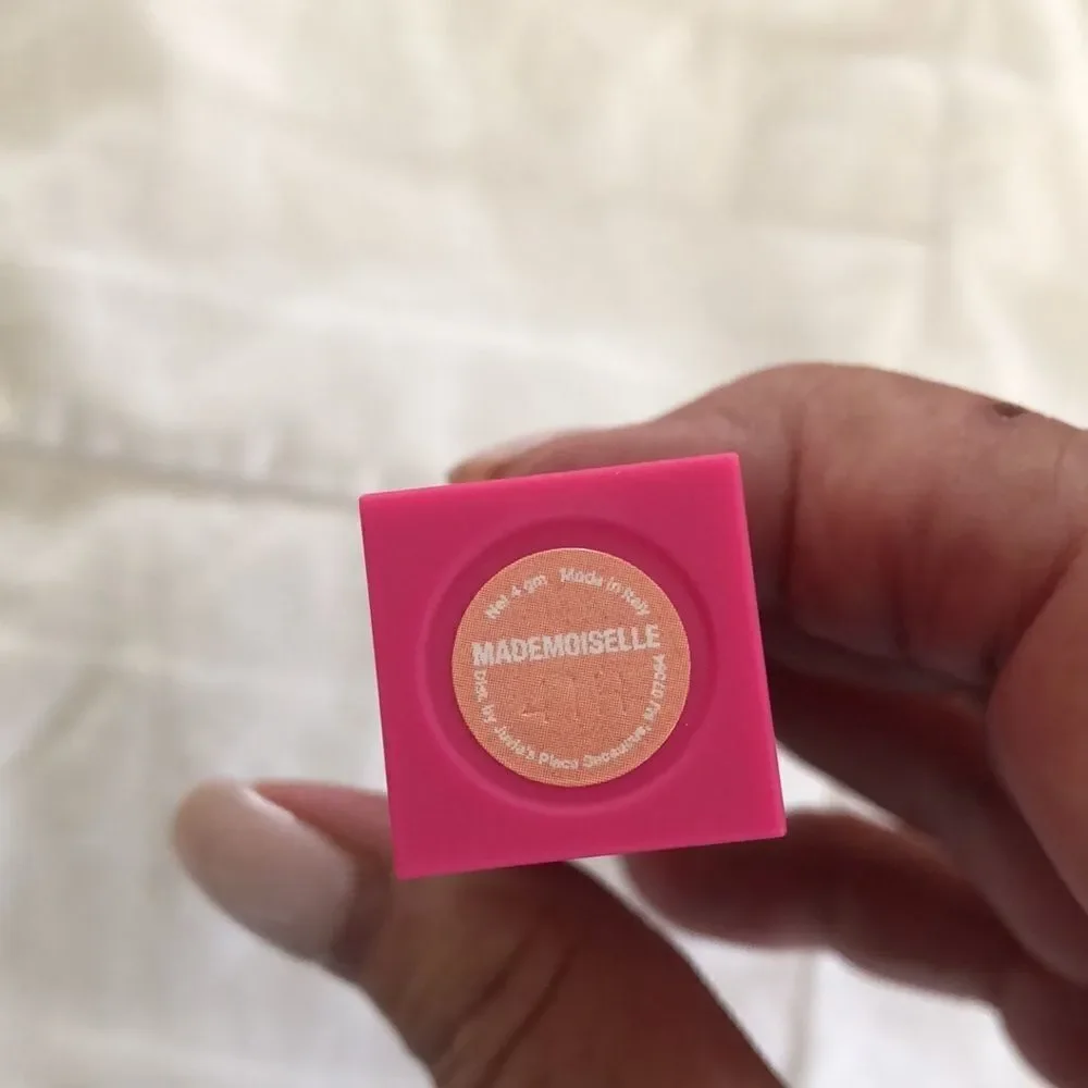 Juvia’s Place The Nude Peaches Velvety Matte Lipstick In Mademoiselle  NIB